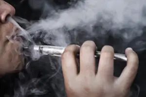 Juul e-cigarette use rises among young adults