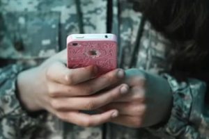 Studies link cell phones to male infertility, cancer
