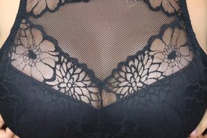 Victoria’s secret bra rashes prompt more lawsuits