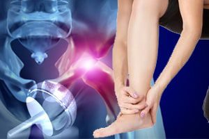 cysts limb swelling linked to hip implants