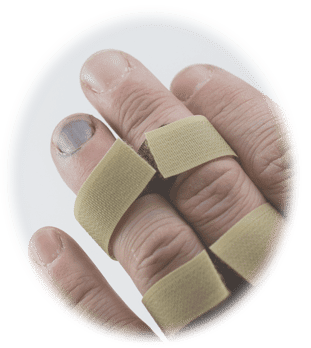 An injured finger in a splint, which could be part of a Long Island personal injury claim