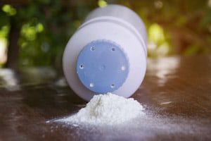 Johnson & Johnson’s Expert Finds Asbestos in Baby Powder in FDA Study