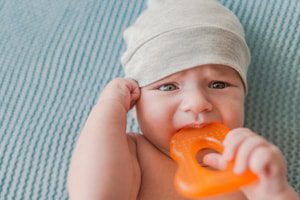 FDA Suggests Parents Find Alternative Teething Pain Relief Measures