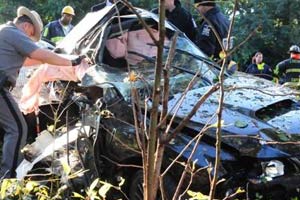 Long Island Car Crash Kills 1 Person, Injures 2 More