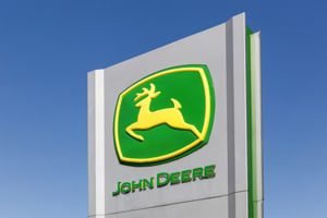 Recall Issued for John Deere Tractor Backhoe Attachments