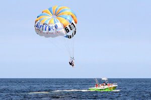parasailing-accident-survivor
