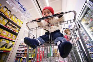 shopping-cart-child-ijnuries