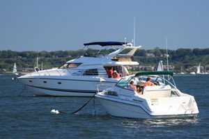 Long island boating accident kills one, one person still missing