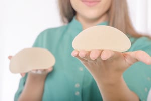 Allergan textured breast implant bia-alcl cancer lawsuits