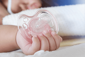 Frigg silicone pacifiers choking death lawsuits