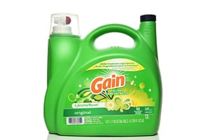 Lawsuit claims gain laundry detergent contains “likely human carcinogen”